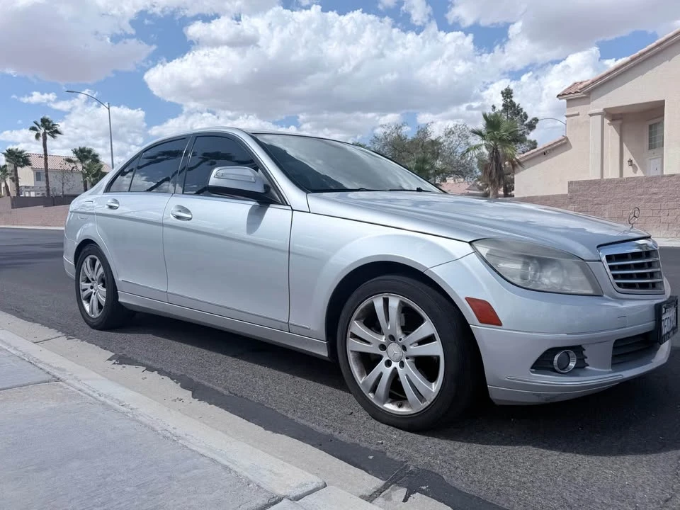 2008 Mercedes-Benz E-Class - Image 2 of 7