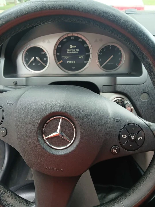 2008 Mercedes-Benz E-Class - Image 10 of 11
