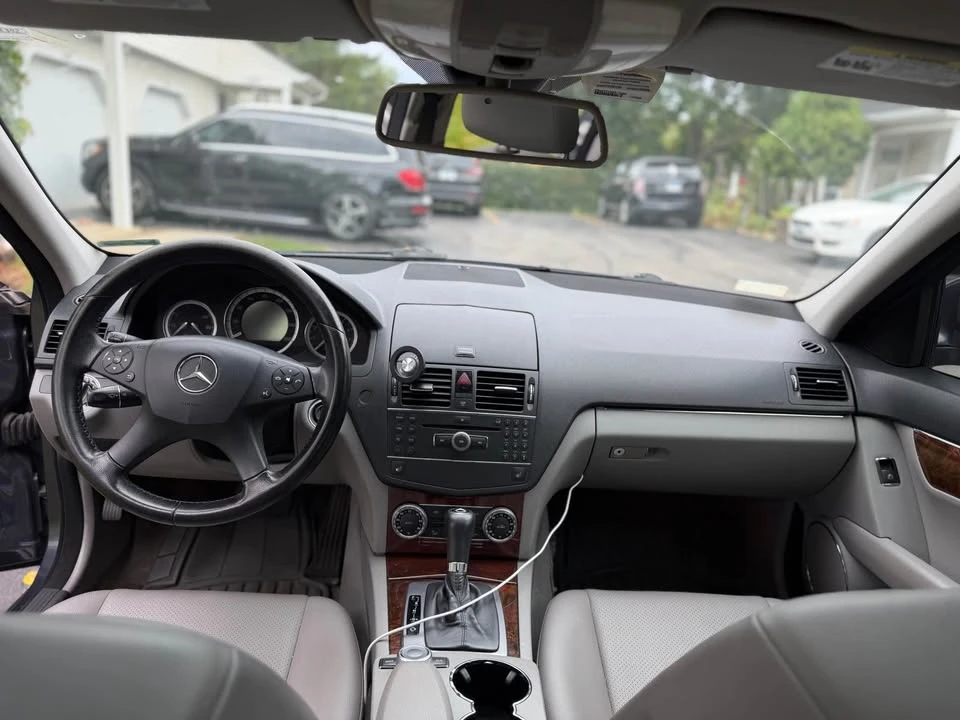 2008 Mercedes-Benz E-Class - Image 4 of 7