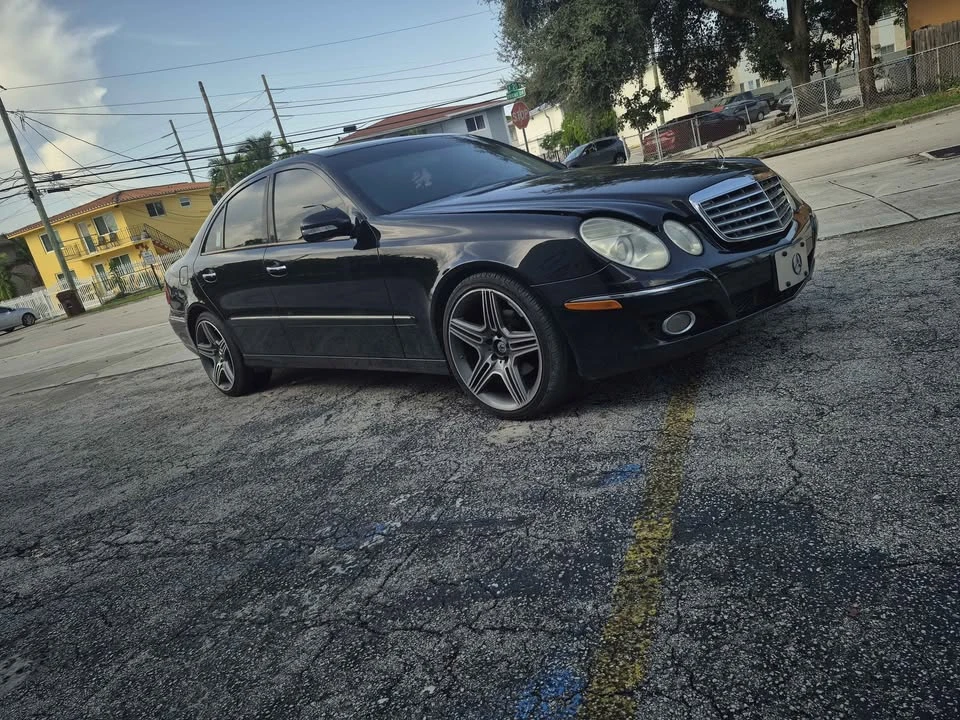 2008 Mercedes-Benz W211 E-Class - Image 2 of 9