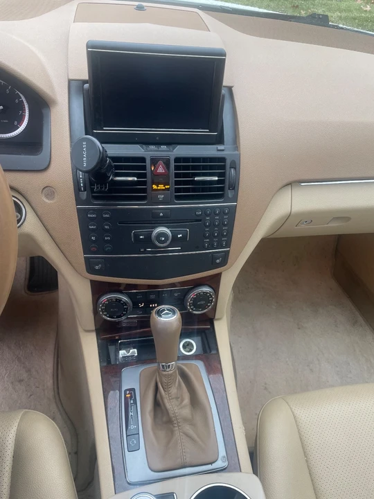 2008 Mercedes-Benz W204 C-Class - Image 9 of 21
