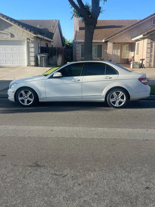 2008 Mercedes-Benz W204 C-Class - Image 3 of 10