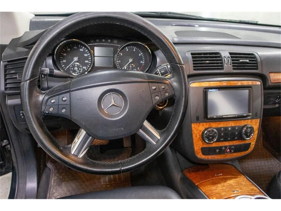 2008 Mercedes-Benz W204 C-Class - Image 11 of 31