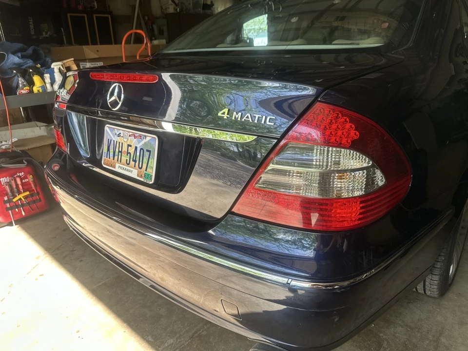 2008 Mercedes-Benz W211 E-Class - Image 8 of 16