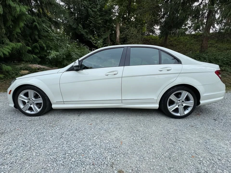 2008 Mercedes-Benz W204 C-Class - Image 2 of 16