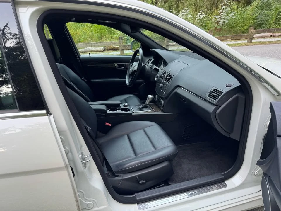 2008 Mercedes-Benz W204 C-Class - Image 9 of 16