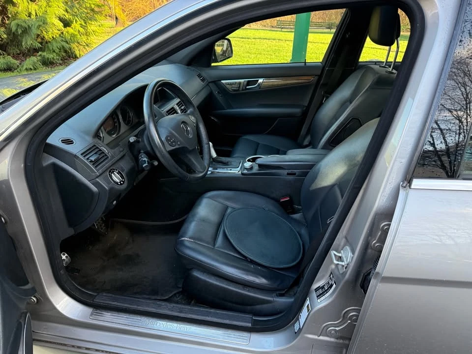 2008 Mercedes-Benz W204 C-Class - Image 9 of 17