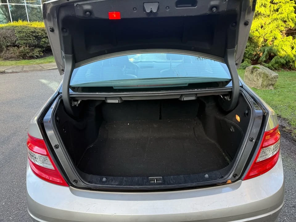2008 Mercedes-Benz W204 C-Class - Image 14 of 17