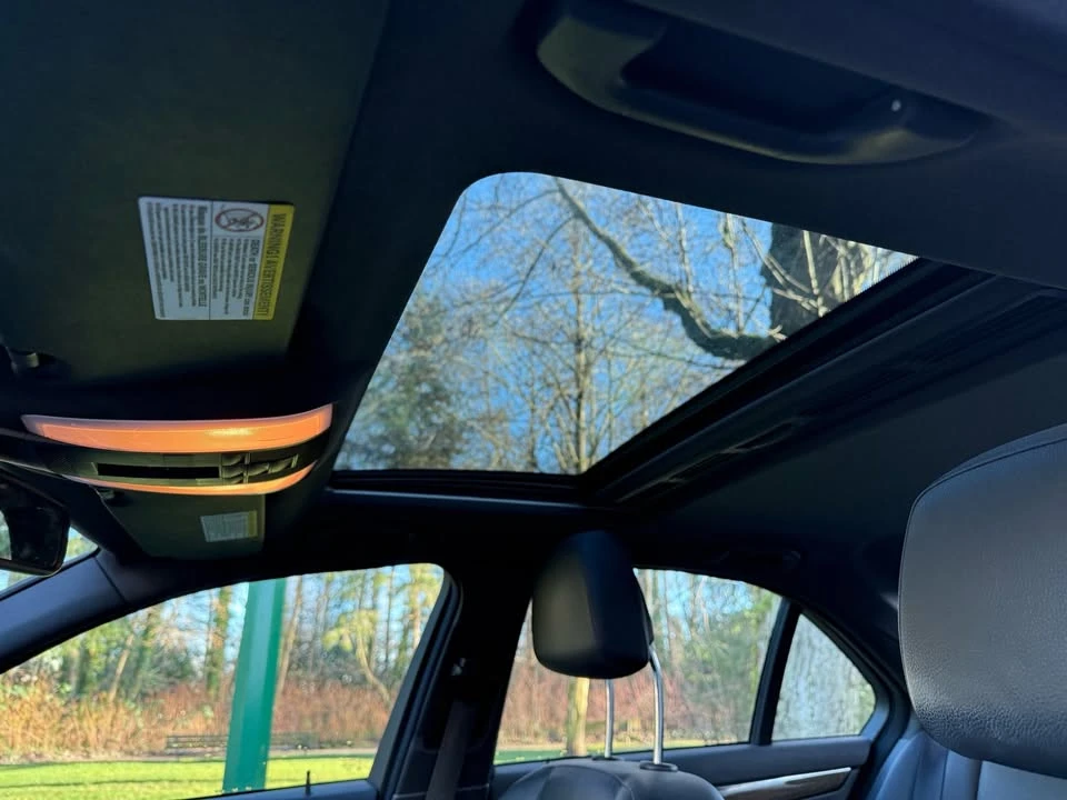 2008 Mercedes-Benz W204 C-Class - Image 11 of 17