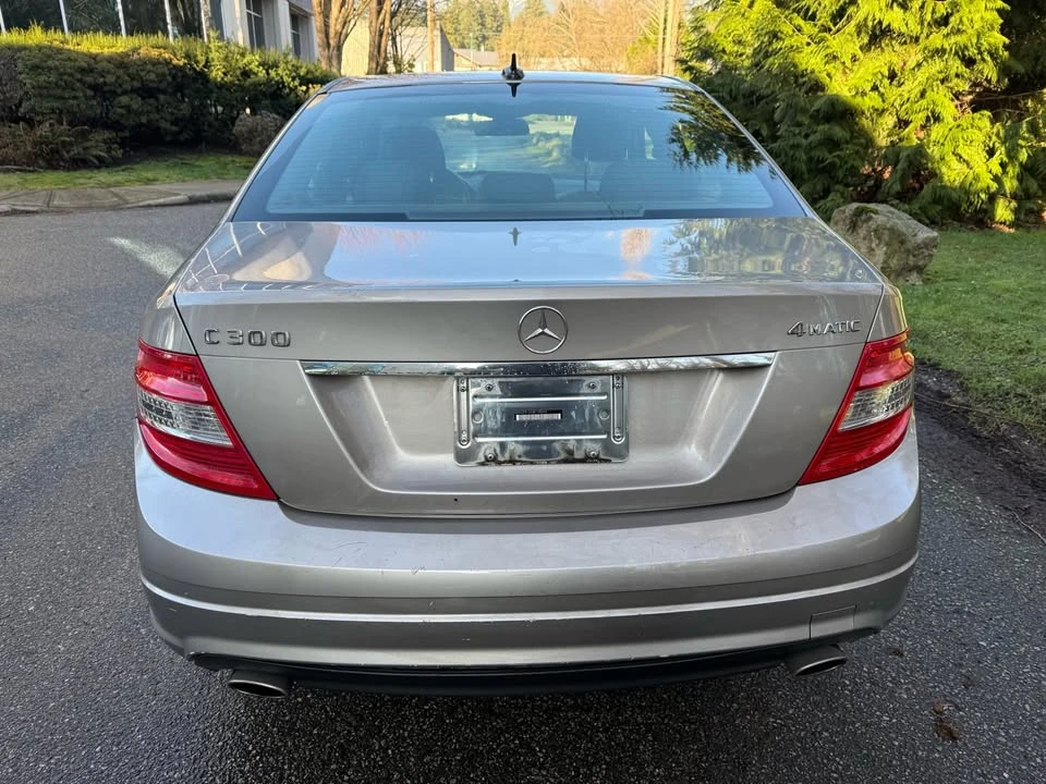 2008 Mercedes-Benz W204 C-Class - Image 7 of 17