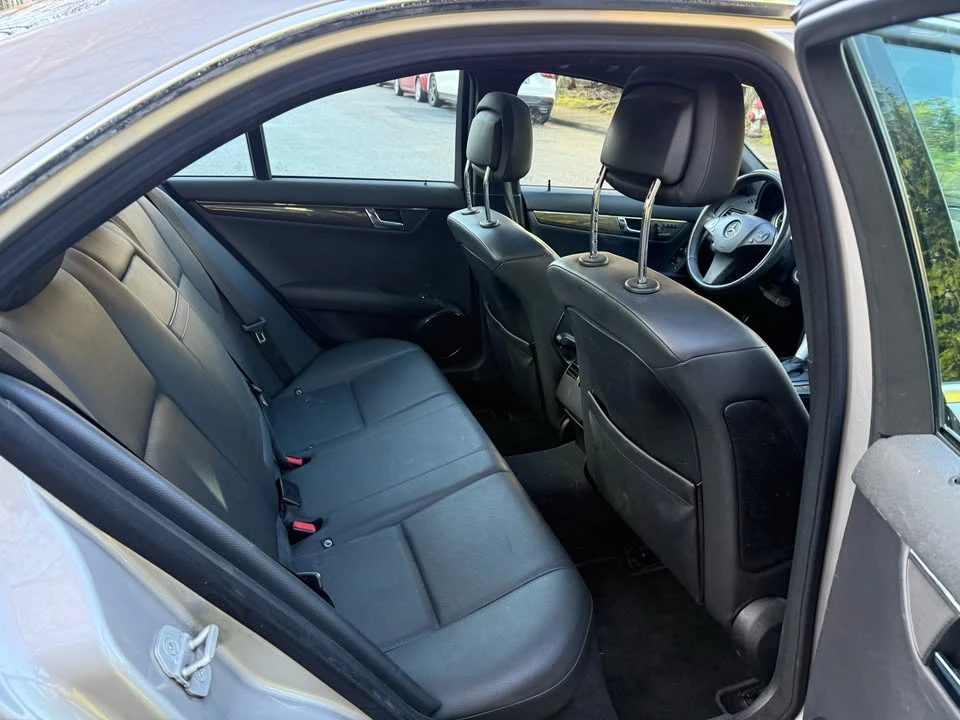 2008 Mercedes-Benz W204 C-Class - Image 15 of 17