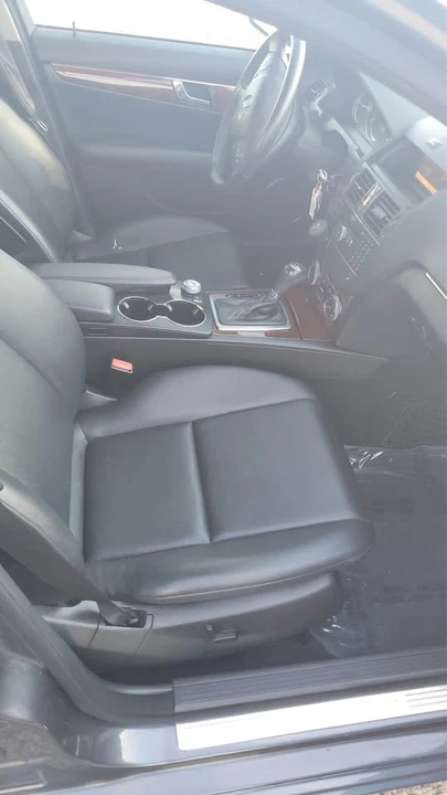 2008 Mercedes-Benz W204 C-Class - Image 10 of 14