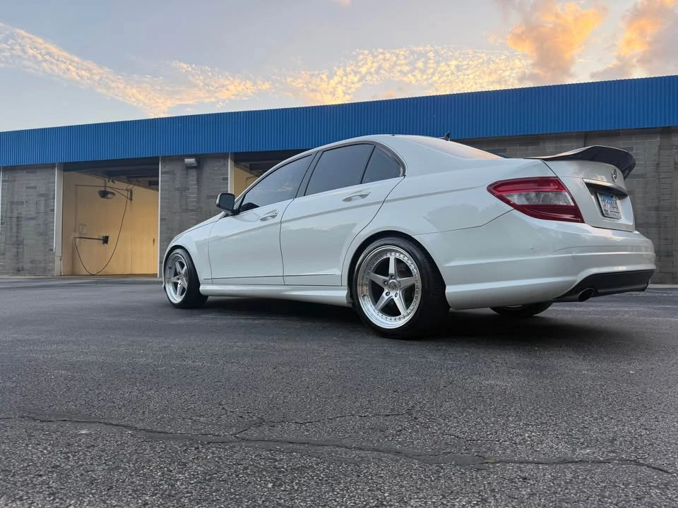 2008 Mercedes-Benz W204 C-Class - Image 2 of 5