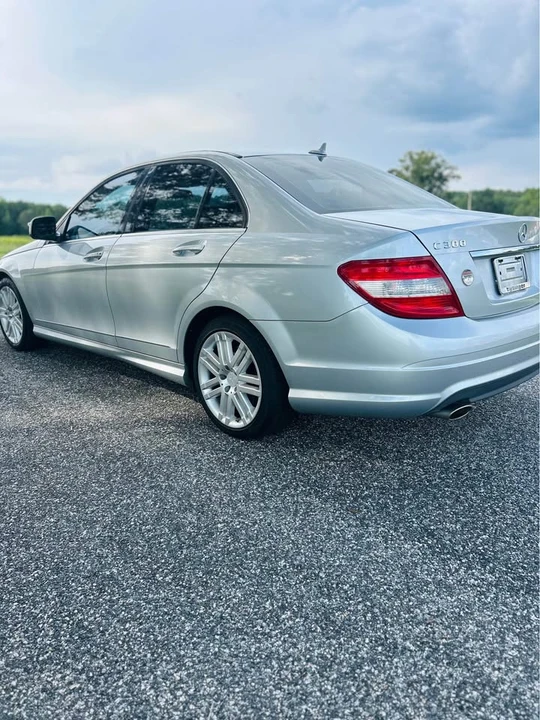 2008 Mercedes-Benz W204 C-Class - Image 4 of 12