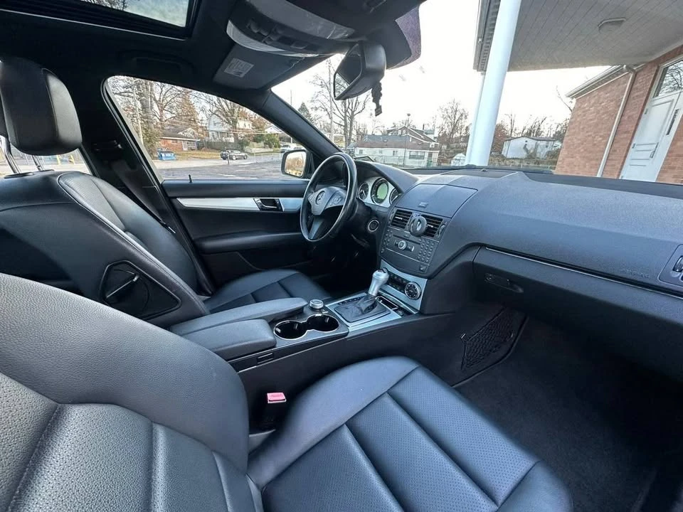 2008 Mercedes-Benz W204 C-Class - Image 11 of 20