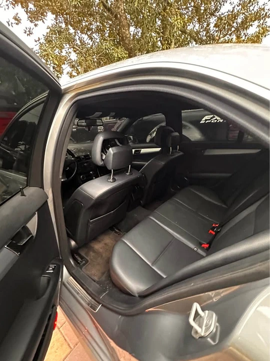 2008 Mercedes-Benz W204 C-Class - Image 13 of 16