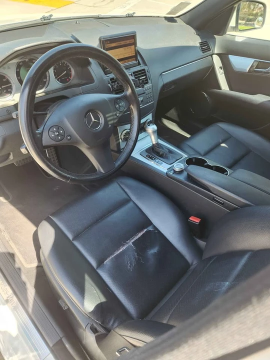 2008 Mercedes-Benz W204 C-Class - Image 4 of 9