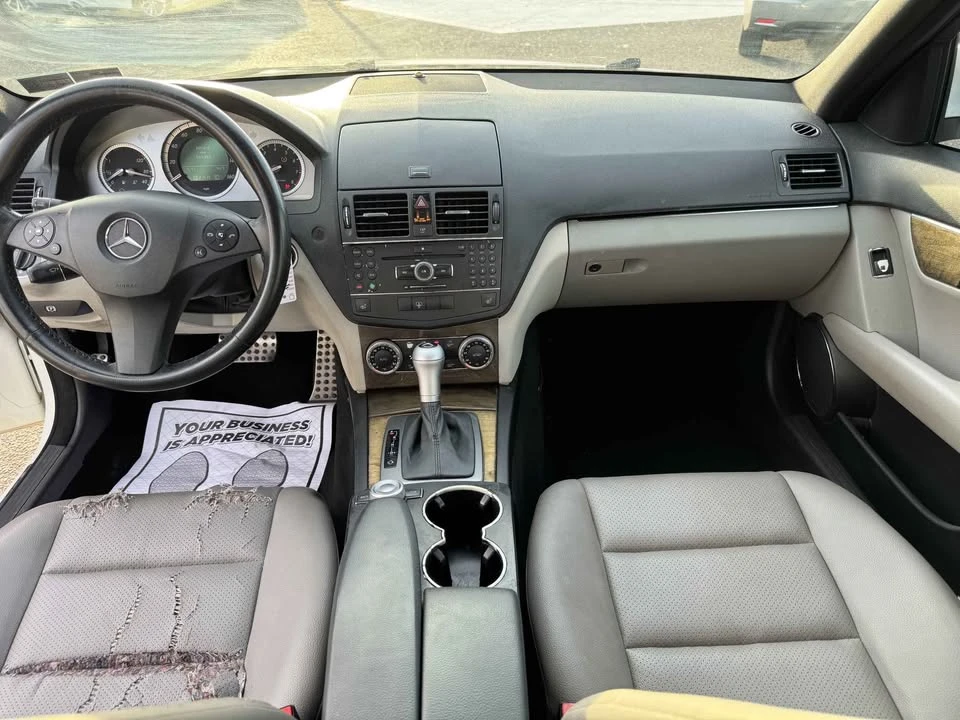2008 Mercedes-Benz W204 C-Class - Image 9 of 17