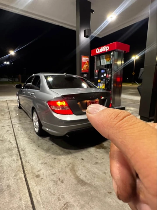 2008 Mercedes-Benz W204 C-Class - Image 3 of 16