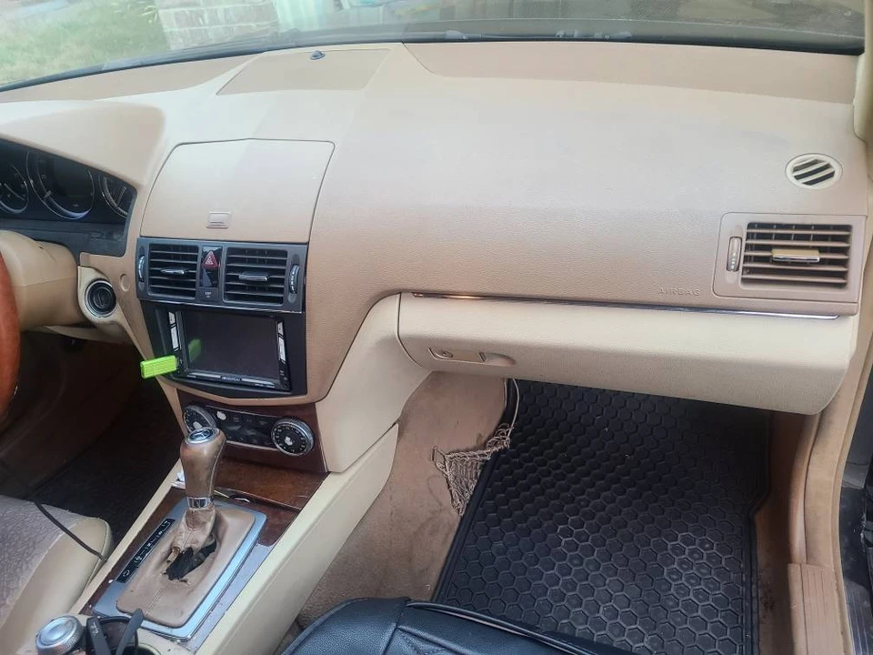 2008 Mercedes-Benz W204 C-Class - Image 5 of 5
