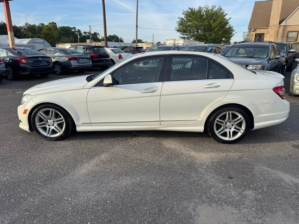 2008 Mercedes-Benz W204 C-Class - Image 8 of 20