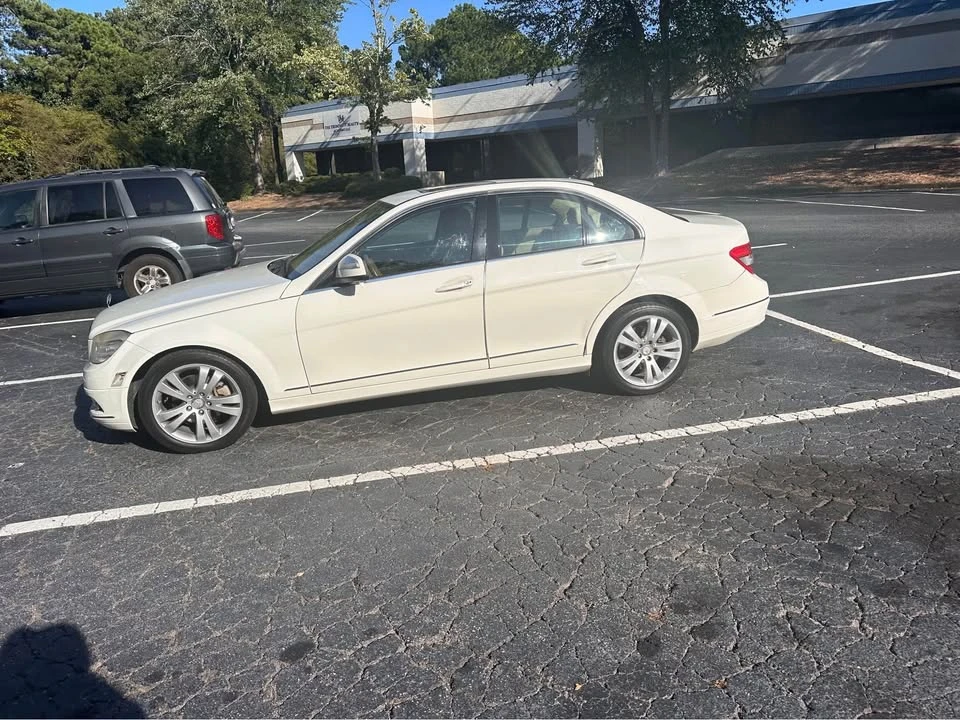 2008 Mercedes-Benz W204 C-Class - Image 3 of 4