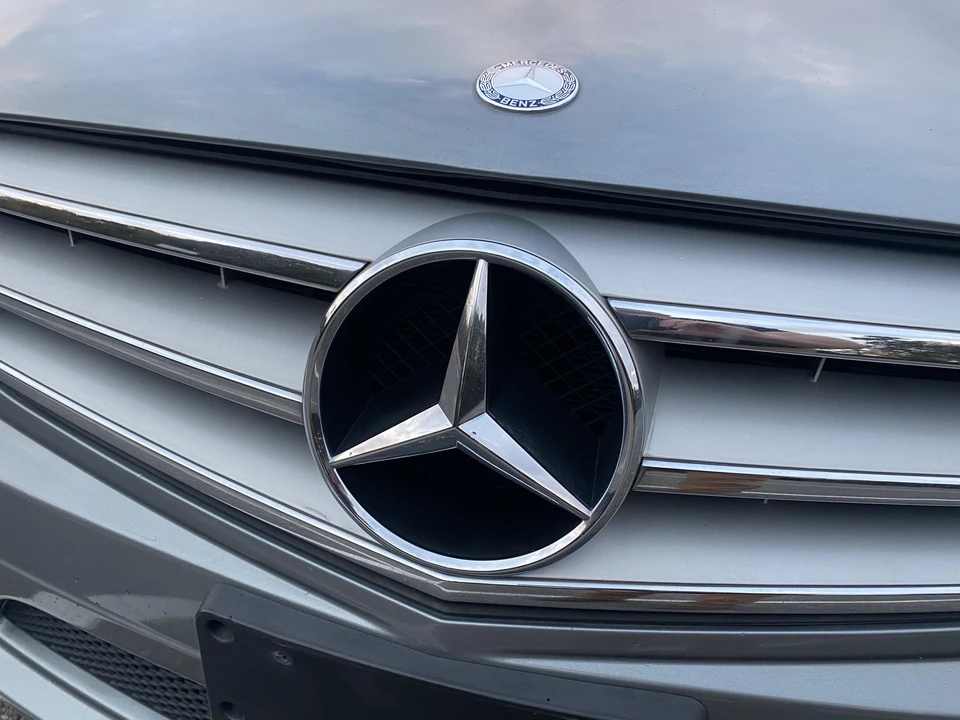 2008 Mercedes-Benz W204 C-Class - Image 15 of 31