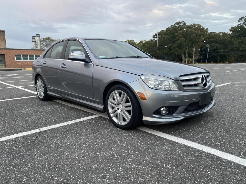 2008 Mercedes-Benz W204 C-Class - Image 11 of 31