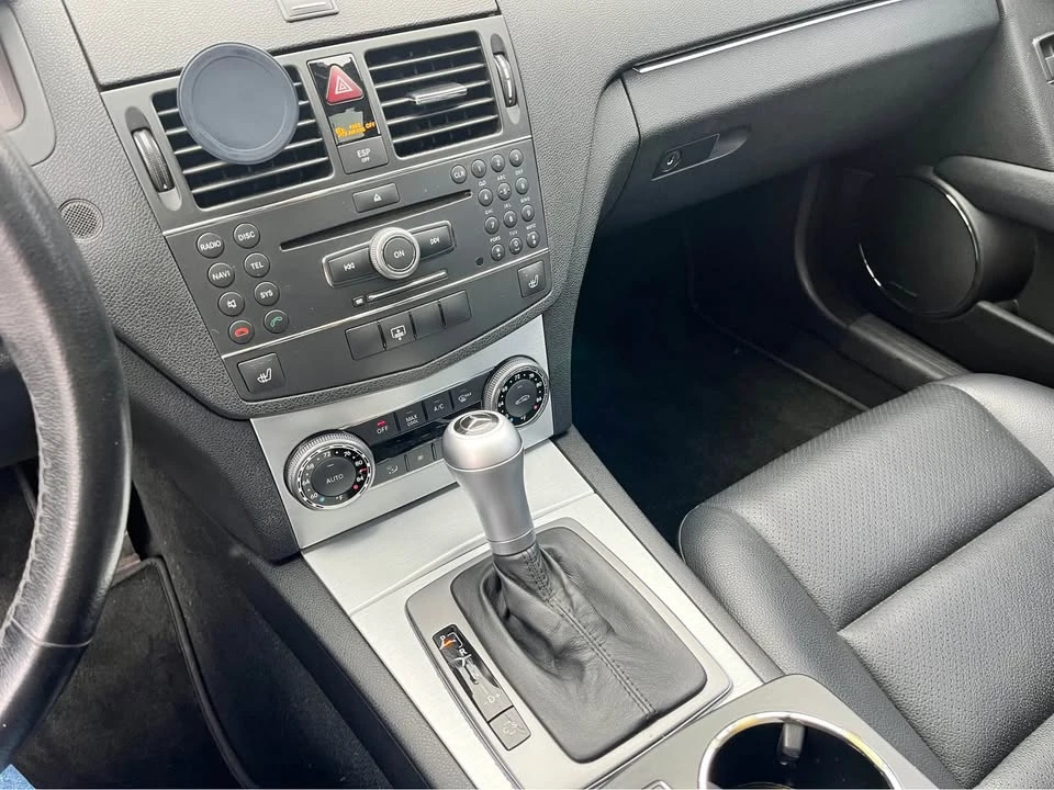 2008 Mercedes-Benz W204 C-Class - Image 16 of 19