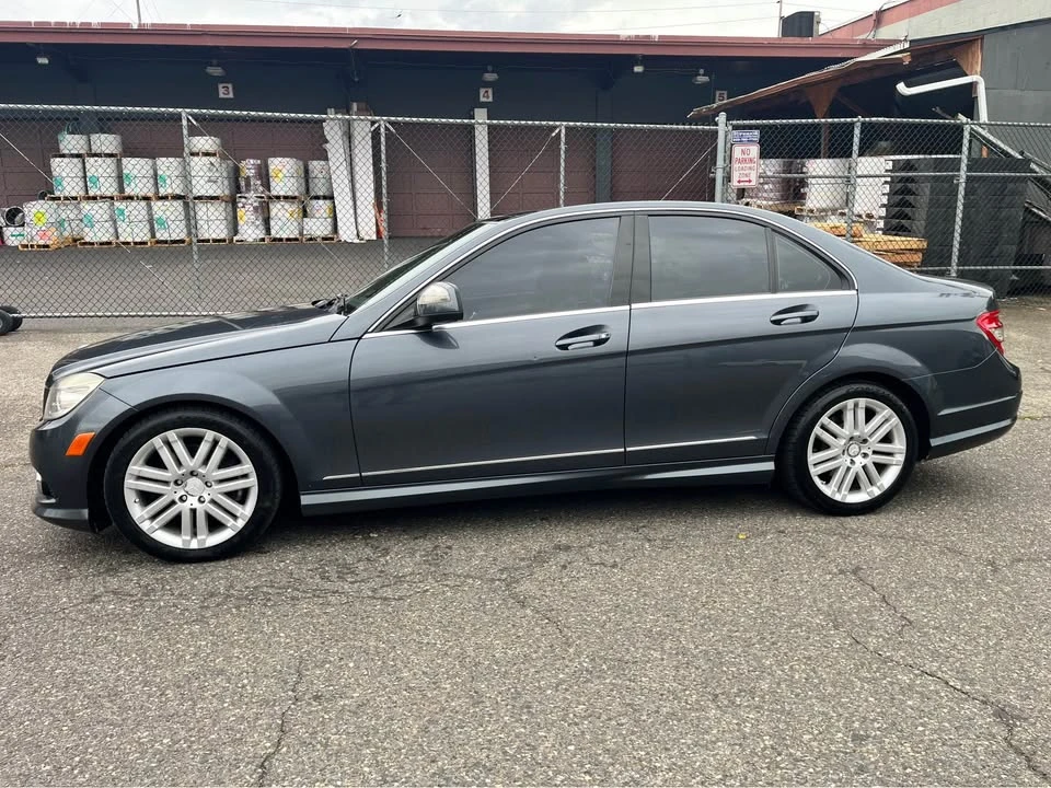 2008 Mercedes-Benz W204 C-Class - Image 2 of 19