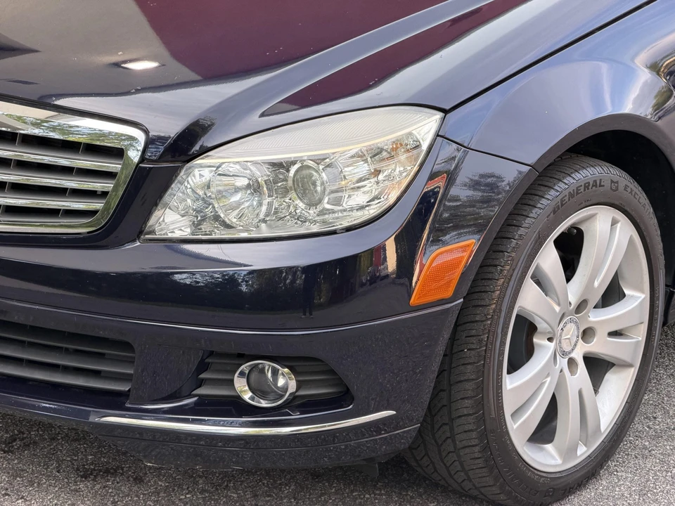 2008 Mercedes-Benz W204 C-Class - Image 24 of 31