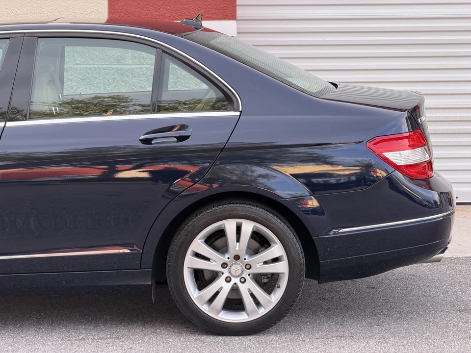 2008 Mercedes-Benz W204 C-Class - Image 21 of 31