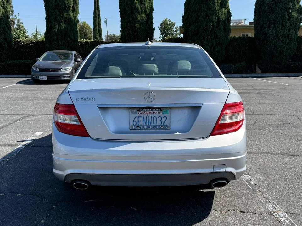 2008 Mercedes-Benz W204 C-Class - Image 5 of 19