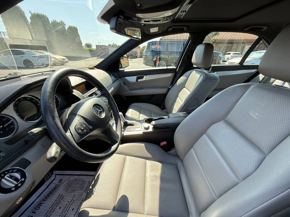 2008 Mercedes-Benz W204 C-Class - Image 11 of 19