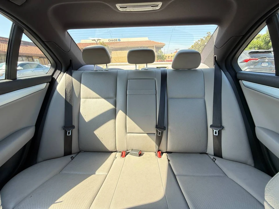 2008 Mercedes-Benz W204 C-Class - Image 17 of 19