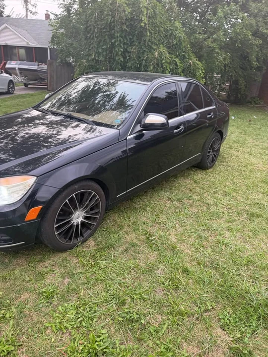 2008 Mercedes-Benz W204 C-Class - Image 2 of 12