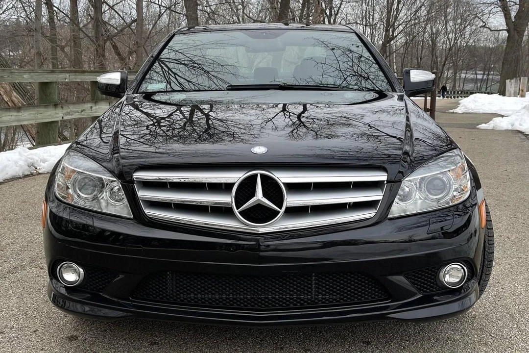 2008 Mercedes-Benz W204 C-Class - Image 2 of 31