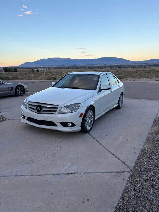 2008 Mercedes-Benz W204 C-Class - Image 5 of 9