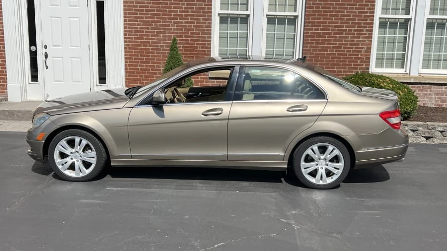 2008 Mercedes-Benz W204 C-Class - Image 2 of 9