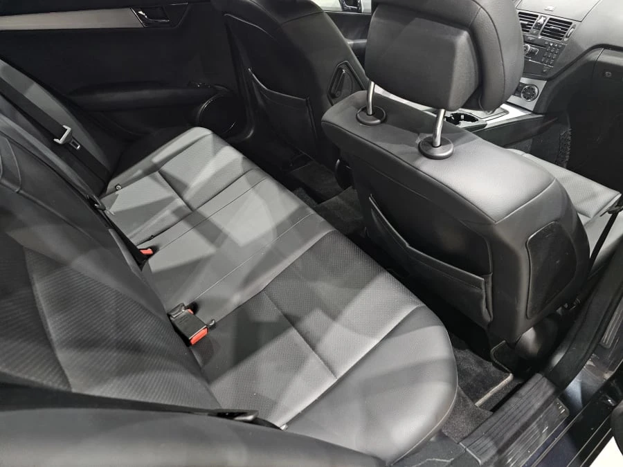 2008 Mercedes-Benz W204 C-Class - Image 10 of 15