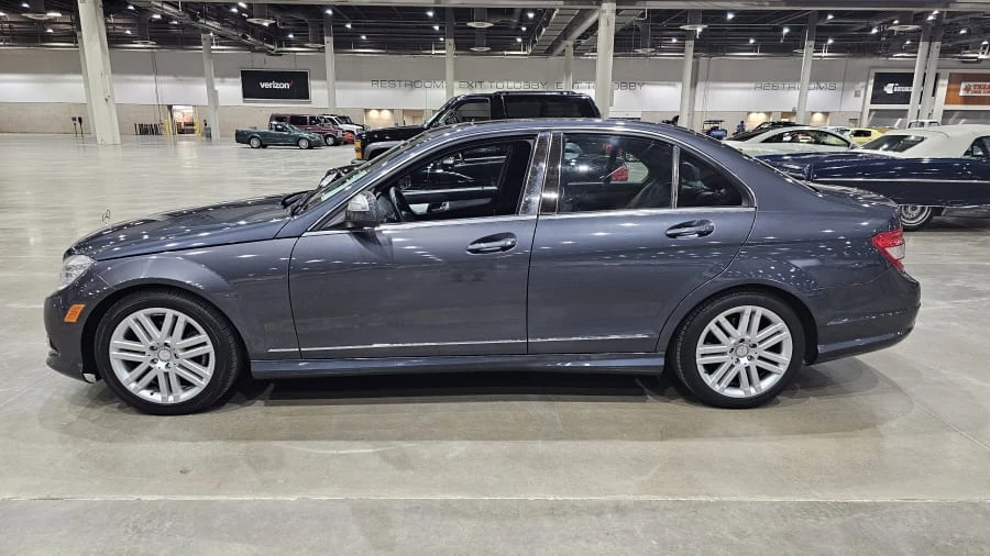 2008 Mercedes-Benz W204 C-Class - Image 2 of 15