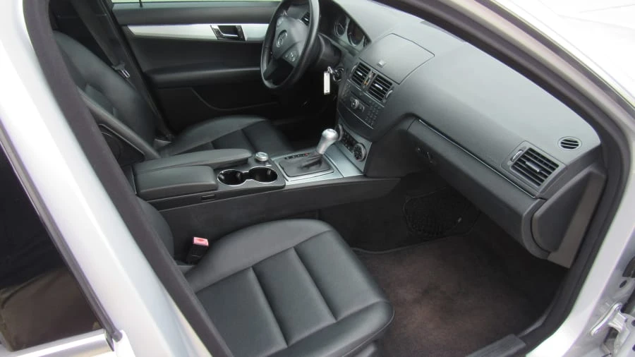 2008 Mercedes-Benz W204 C-Class - Image 6 of 8