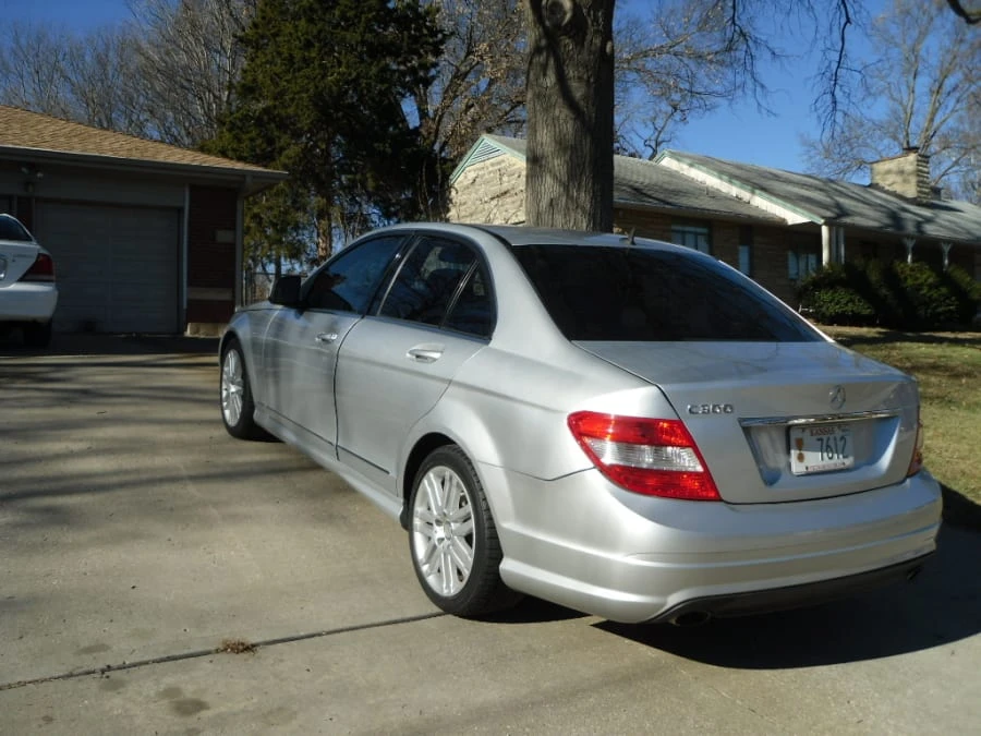 2008 Mercedes-Benz W204 C-Class - Image 2 of 9