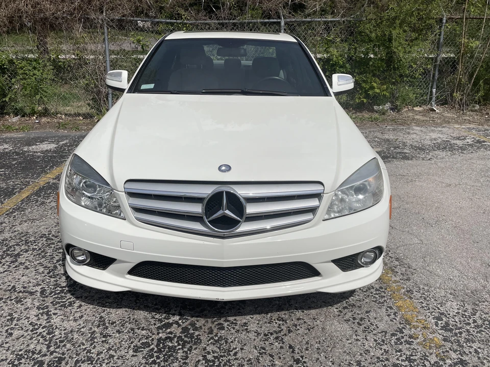 2008 Mercedes-Benz W204 C-Class - Image 8 of 16