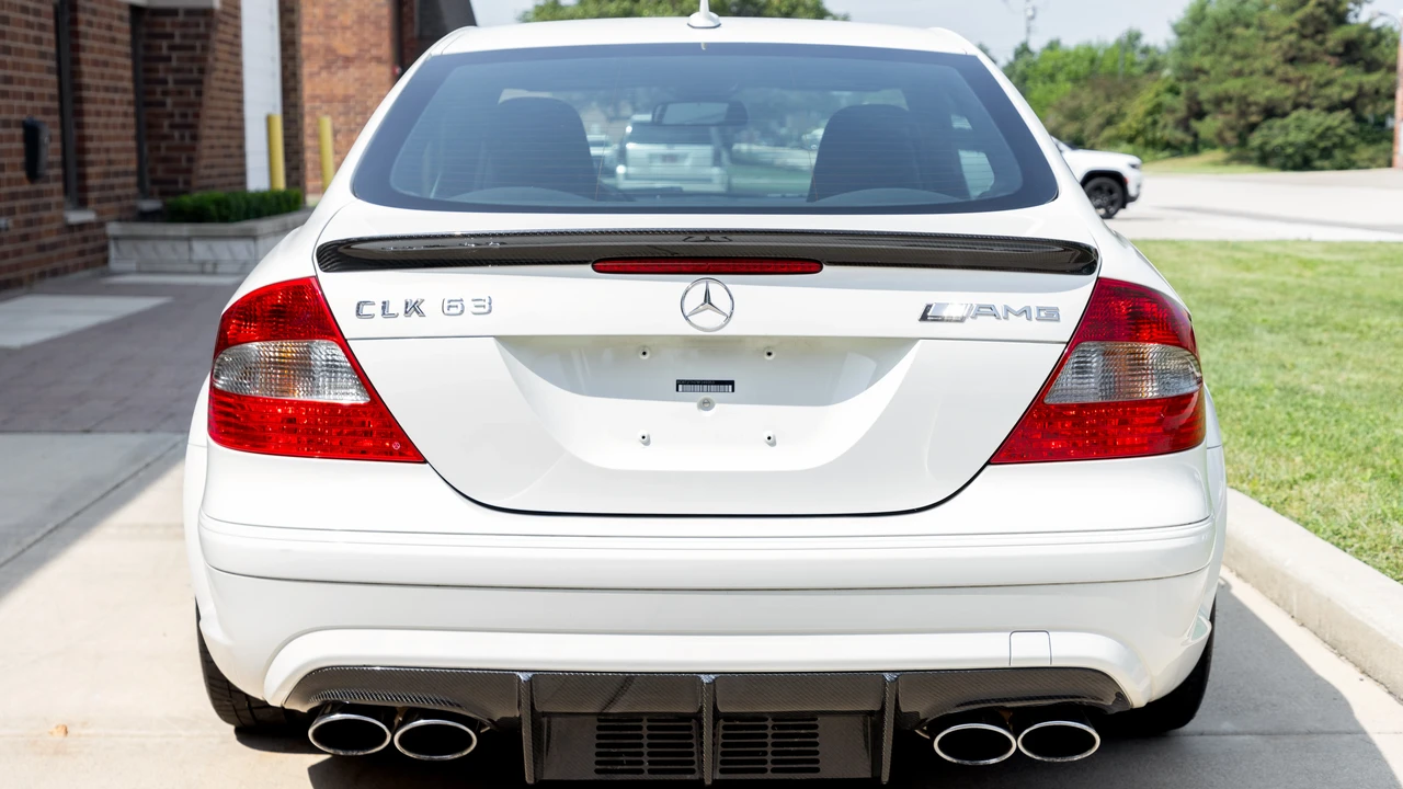 2008 Mercedes-Benz CLK 63 AMG Black Series - Image 14 of 31
