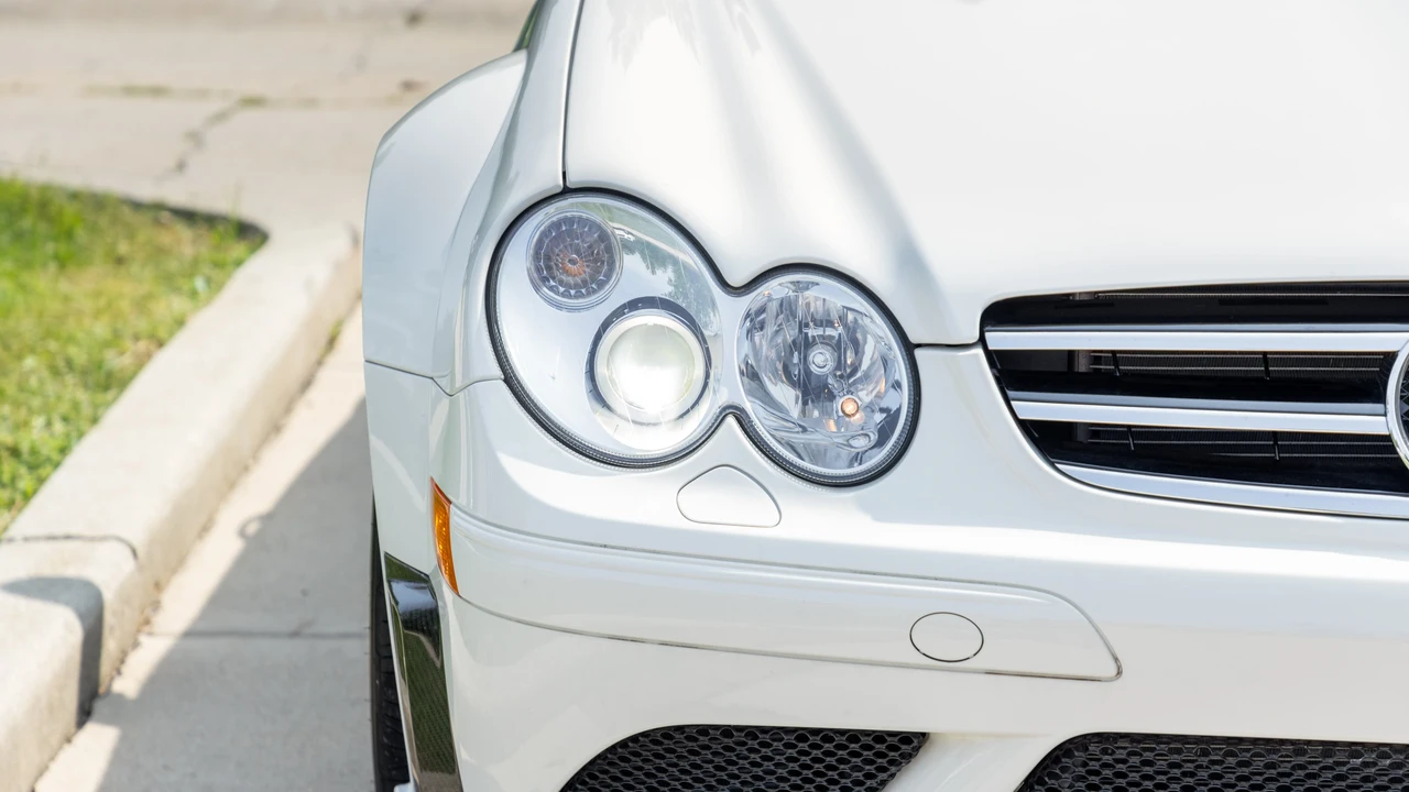 2008 Mercedes-Benz CLK 63 AMG Black Series - Image 12 of 31