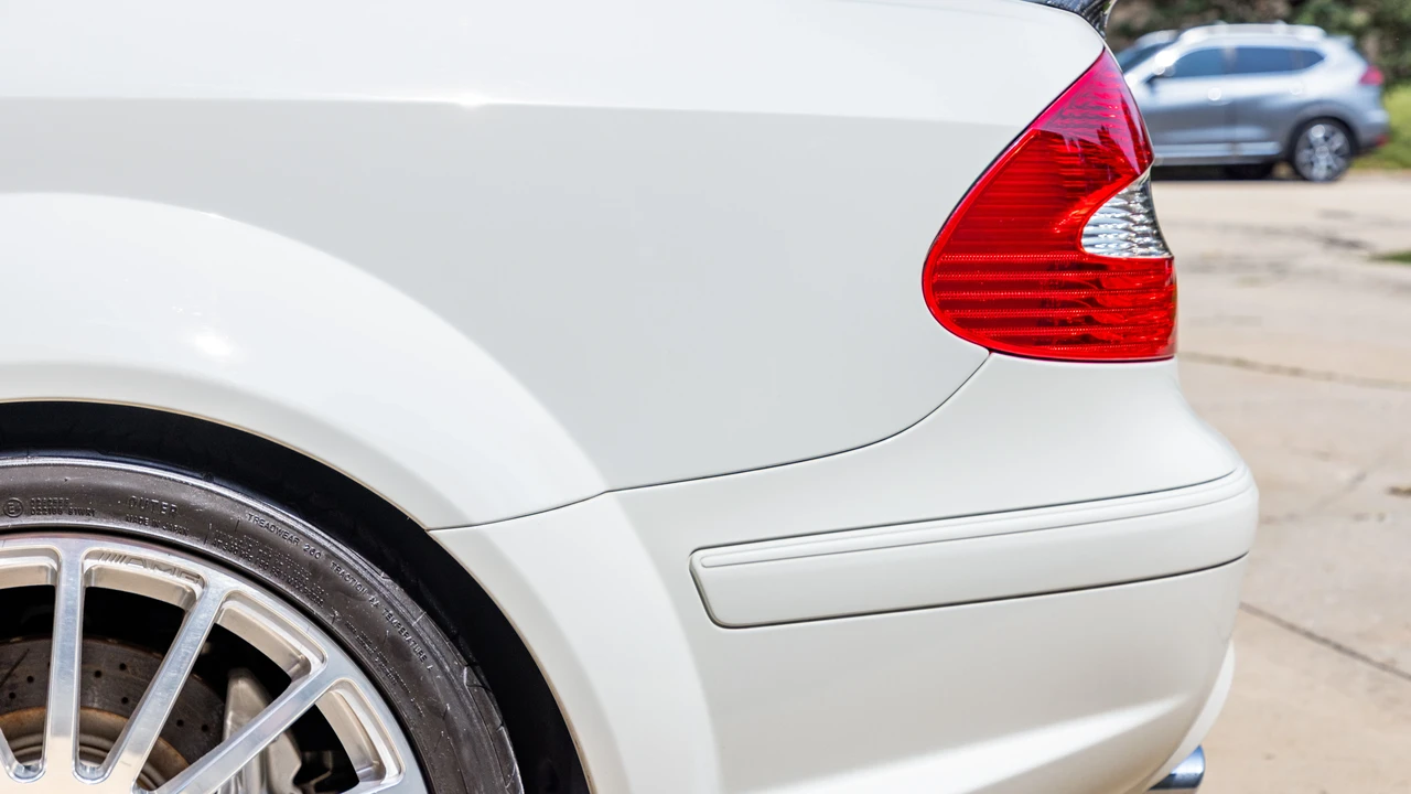 2008 Mercedes-Benz CLK 63 AMG Black Series - Image 27 of 31