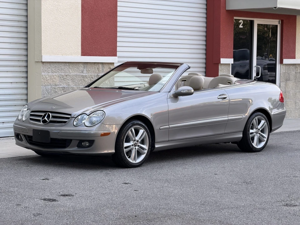 2008 Mercedes-Benz C209/A209 CLK-Class - Image 2 of 31