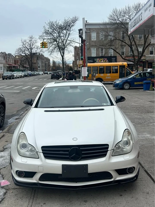 2008 Mercedes-Benz C219 CLS-Class - Image 9 of 10