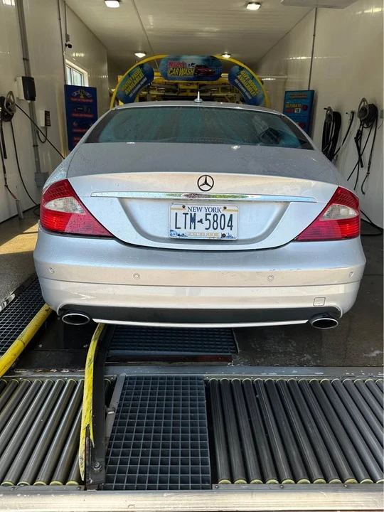 2008 Mercedes-Benz C219 CLS-Class - Image 5 of 9